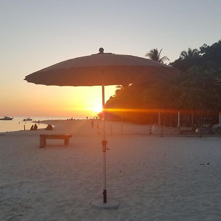Kinan Retreat Hotel Fulidhoo Bagian luar foto