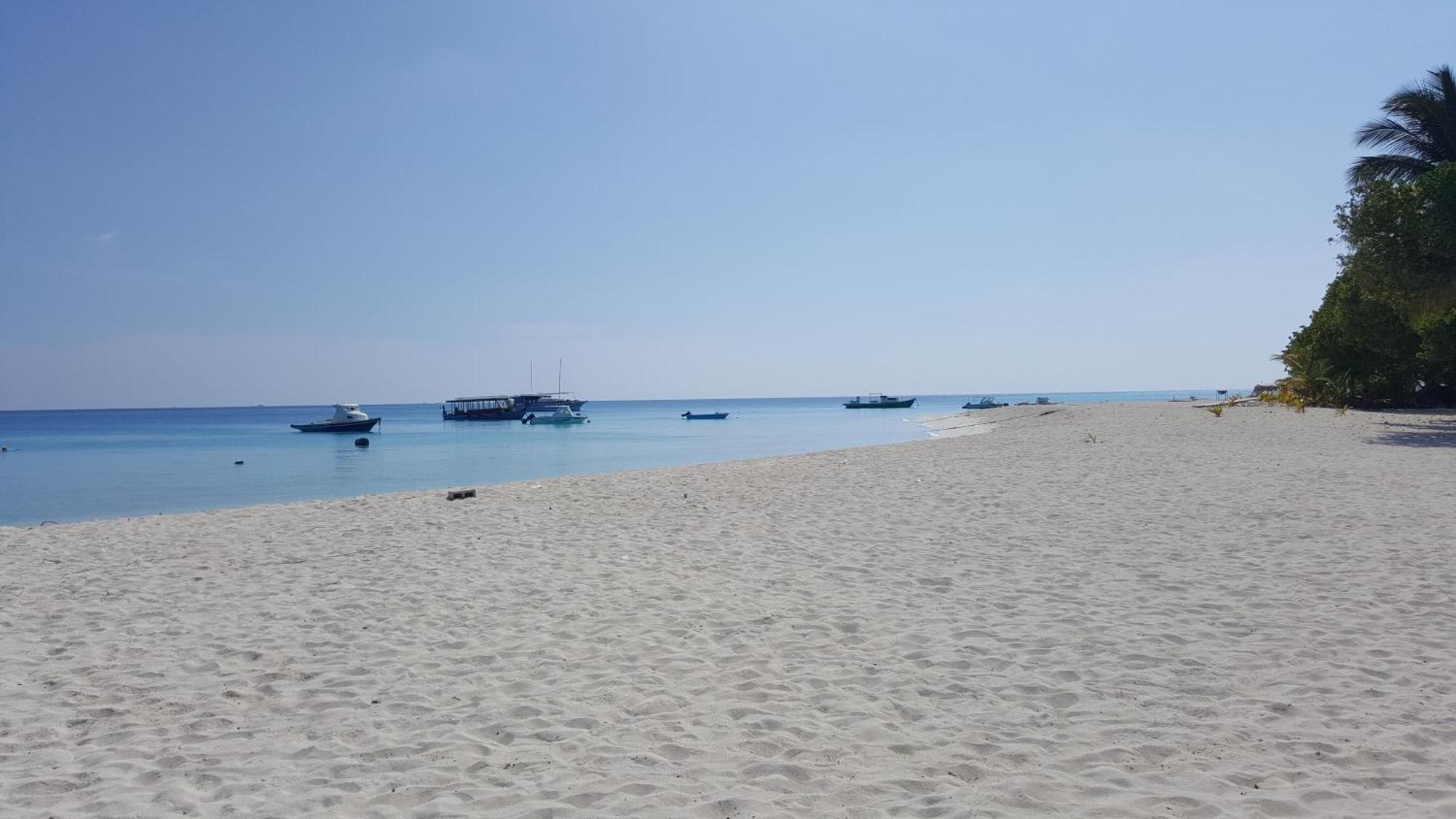 Kinan Retreat Hotel Fulidhoo Bagian luar foto