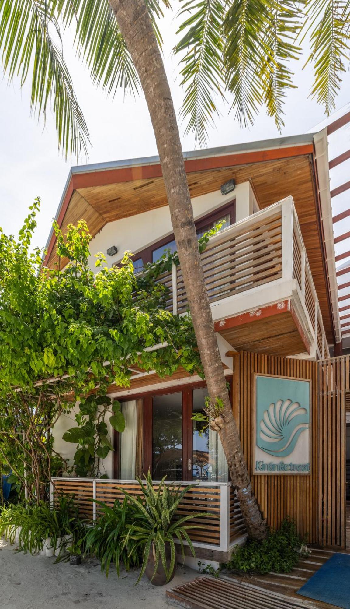 Kinan Retreat Hotel Fulidhoo Bagian luar foto